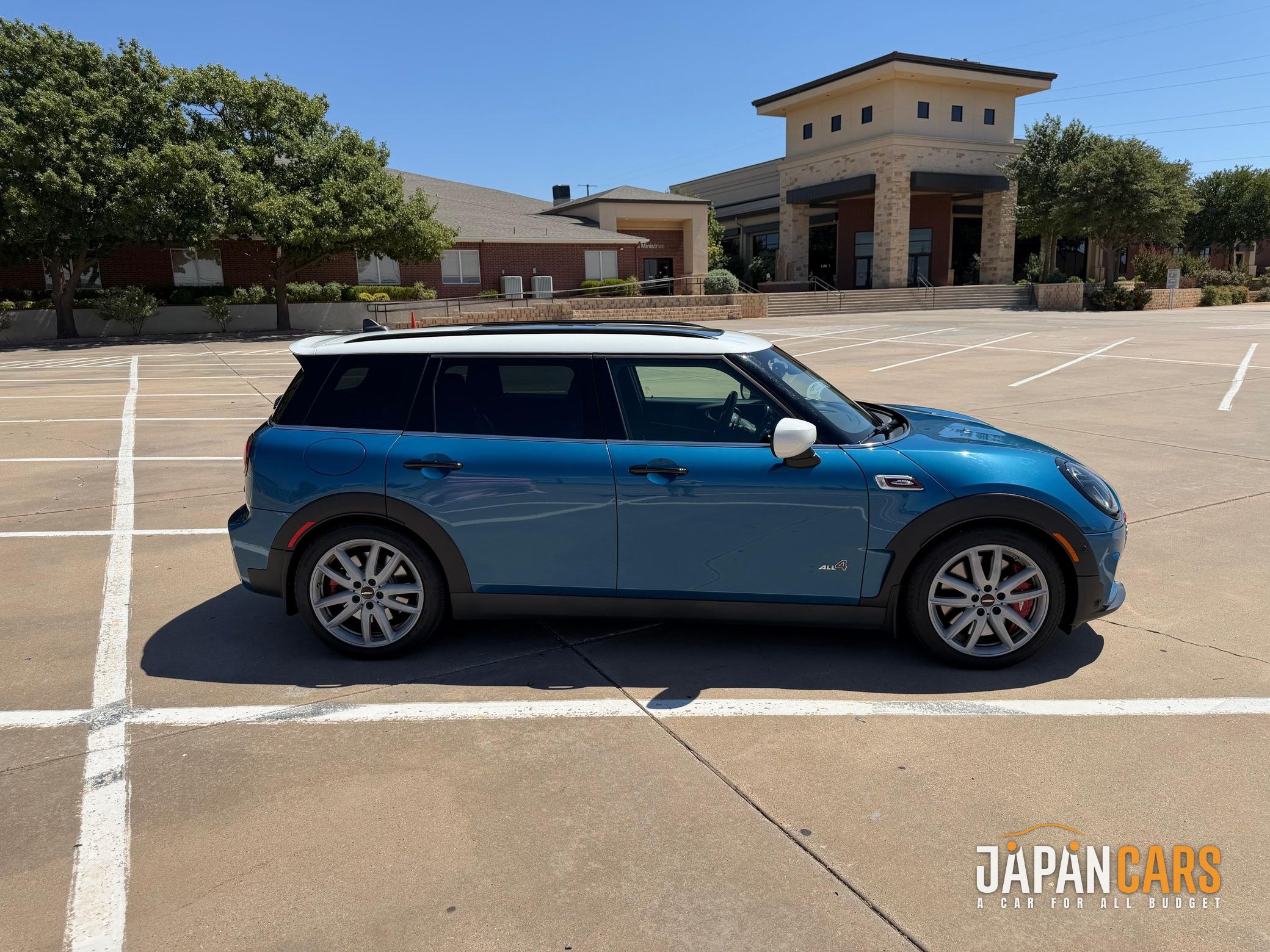 2022 Mini Clubman — photo 6